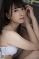 Minami Hatsukawa 初川みなみ, Cover 写真集 「Be in Love」 Set.03 P23 No.76669c