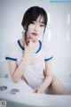 Kim Ji-Won 김지원, [BLUECAKE] White One + RED.Ver – Set.01 P15 No.7e8255 Image No. 1